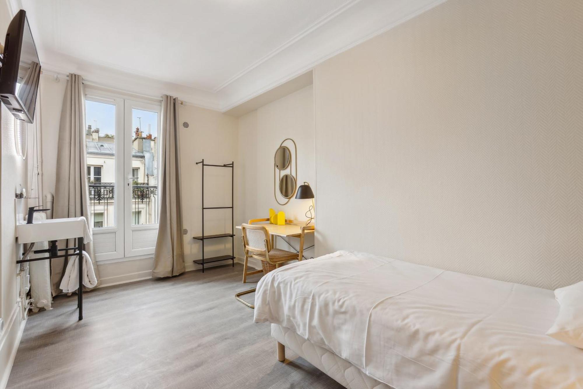 Standard Single Room,1543534984:JPEG